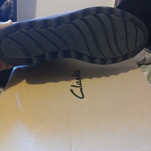 Clarks Women's Brown Ankle Booties with Bow - Picture 3 of 4